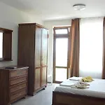 Marinovi 프리모르스코