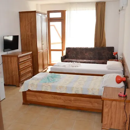 Marinovi Casa de hóspedes